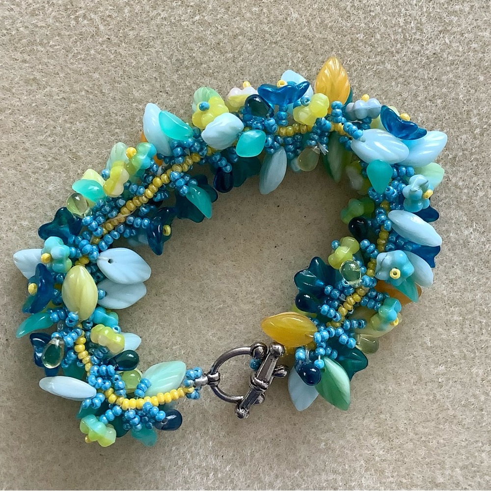 Bracelet - glass beads